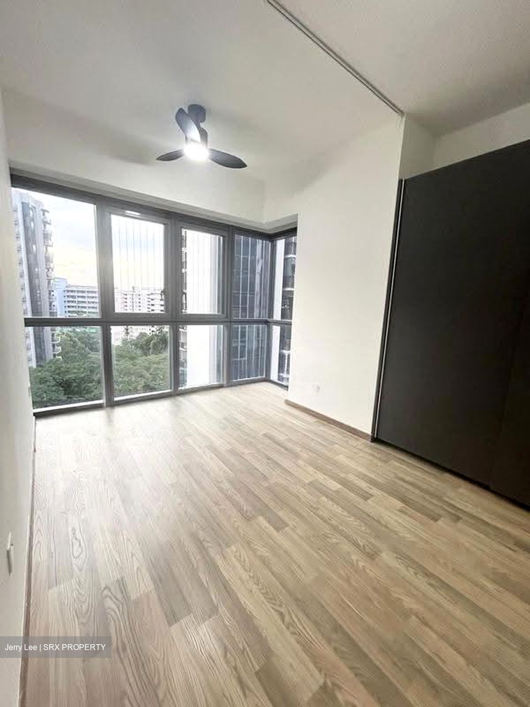 Lakeville (D22), Condominium #637791291